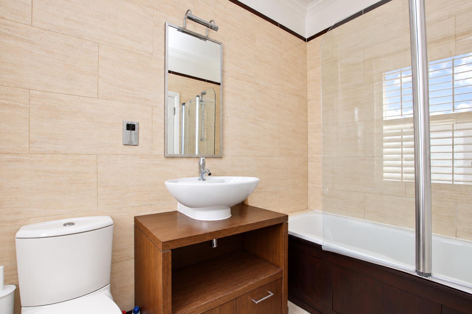 St. Andrews Terrace, Bath, BA1